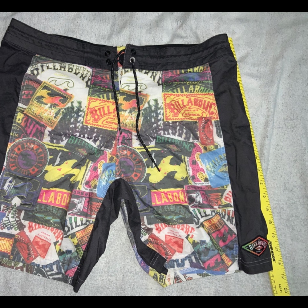 BILLABONG Lo-Tides Mens Shorts Retro 34 Used Rare